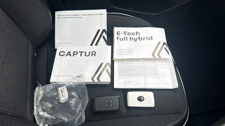 Renault Captur 1.6 E-Tech full hybrid 145 Techno 5dr Auto Hybrid Hatchback